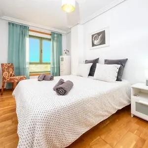https://apartamento-el-reducto-beach.in-canary-islands.com